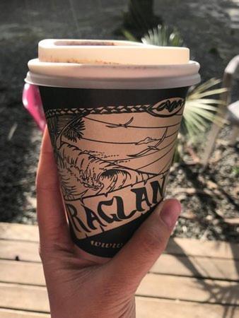 Raglan West Retro Beach Vibe Accommodation Екстериор снимка